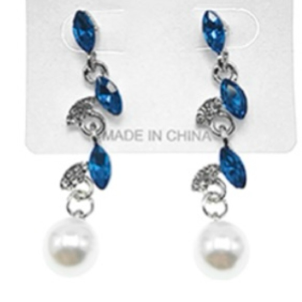 Elegant Blue Dangle Earrings